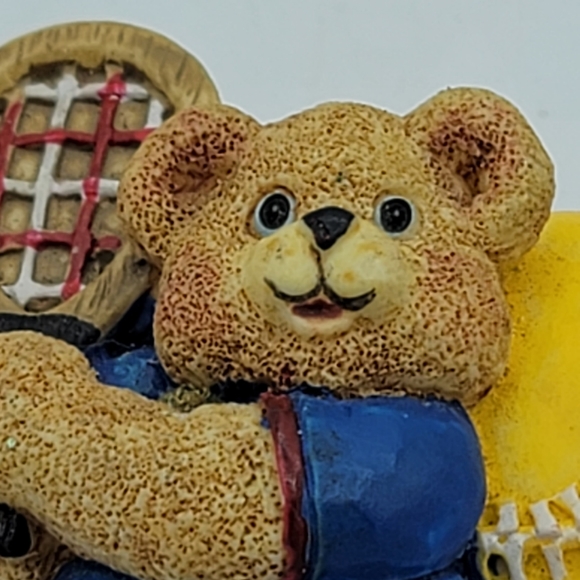 Resin Tennis Playing Teddy Bear Brooch Pin Vintage - Picture 2 of 10
